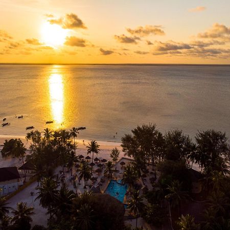 Sansi Kae Beach Resort Michamvi Kae ภายนอก รูปภาพ