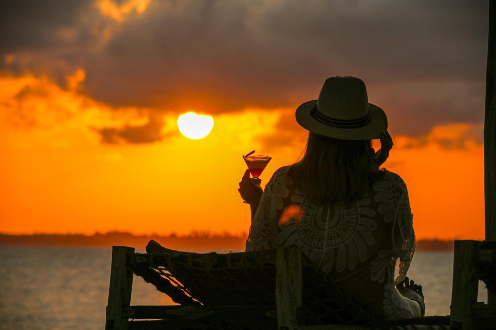 Sansi Kae Beach Resort Michamvi Kae ภายนอก รูปภาพ