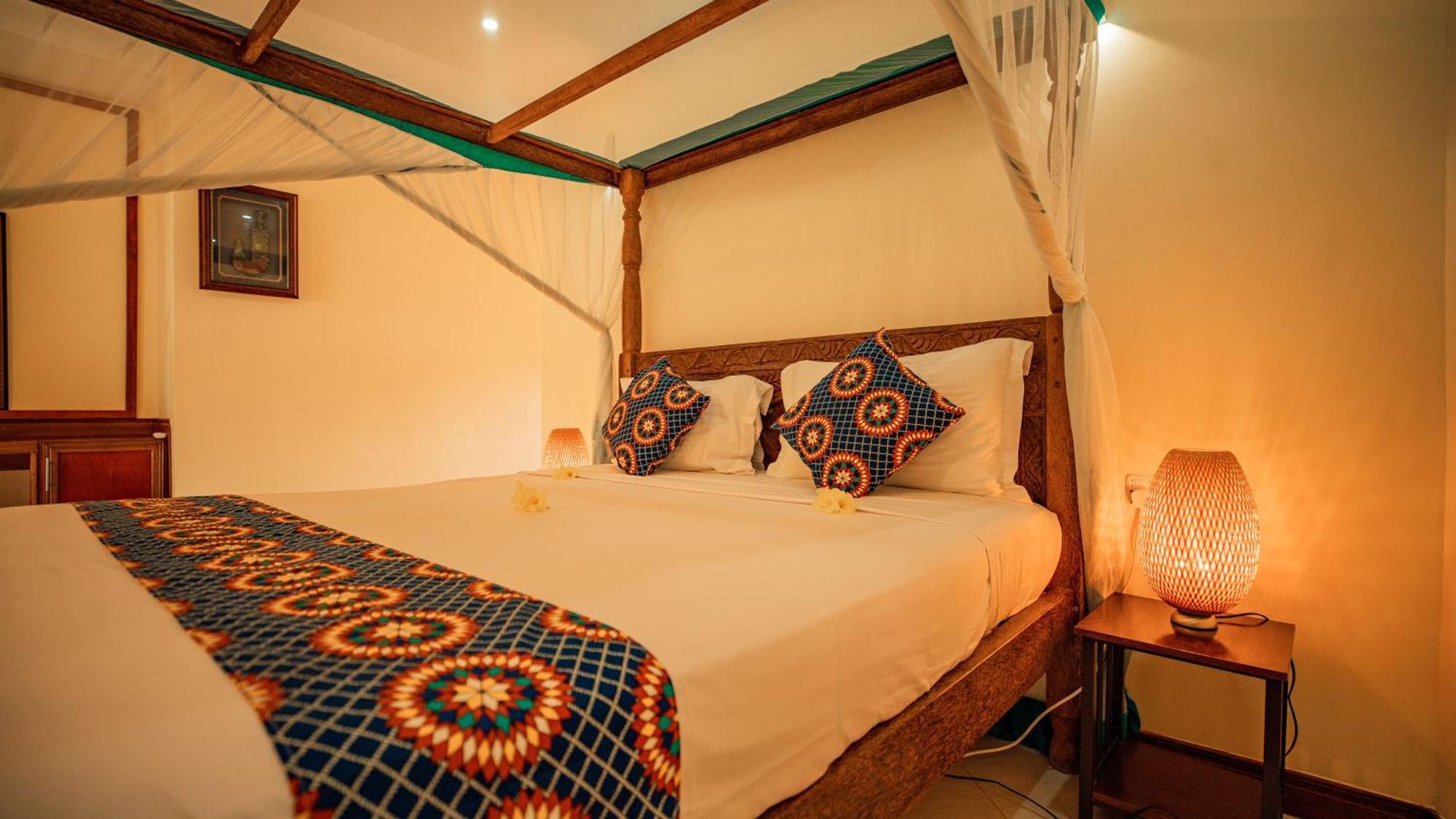 Sansi Kae Beach Resort Michamvi Kae ภายนอก รูปภาพ