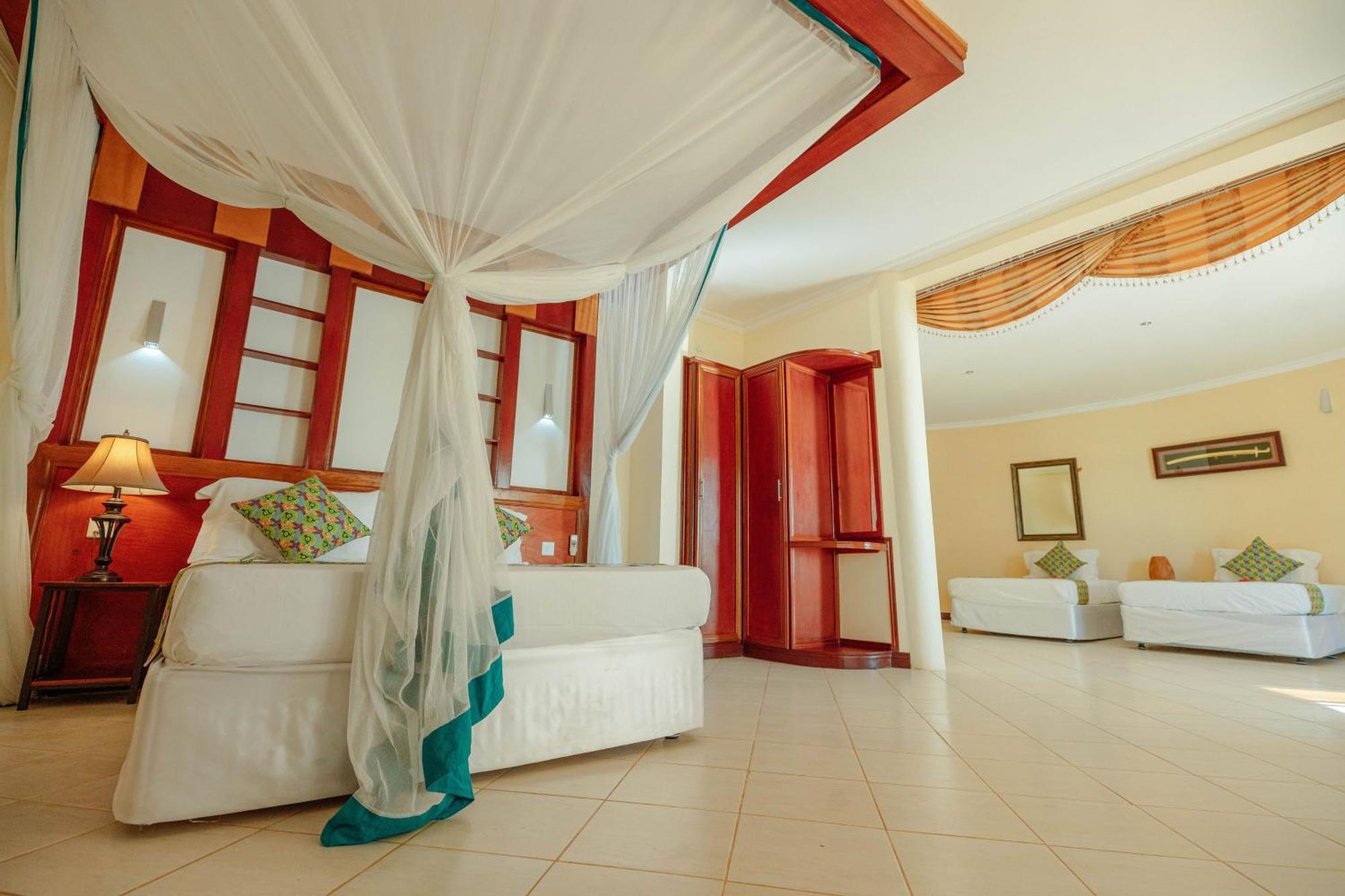 Sansi Kae Beach Resort Michamvi Kae ภายนอก รูปภาพ